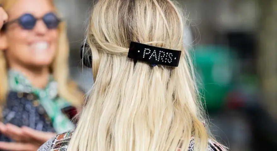 Einfache Frisur lange Haare: 10 schnelle Styles für jeden Anlass