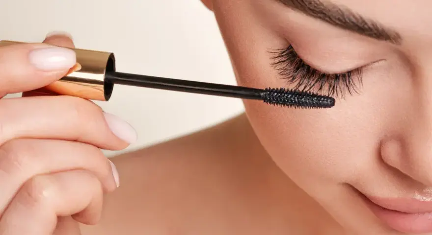 Make-up für Allergiker: Hautirritationen vermeiden mit den besten Produkten