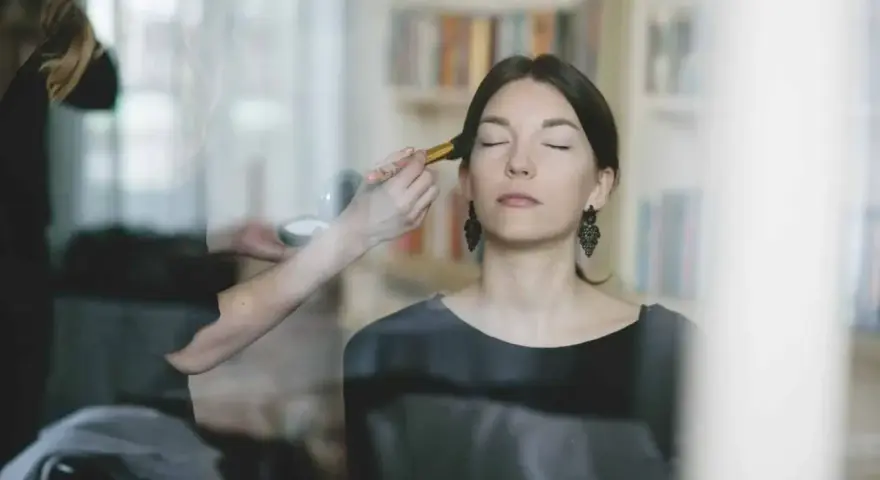 Braut Make Up Köln: Finde die besten Stylisten für deinen großen Tag